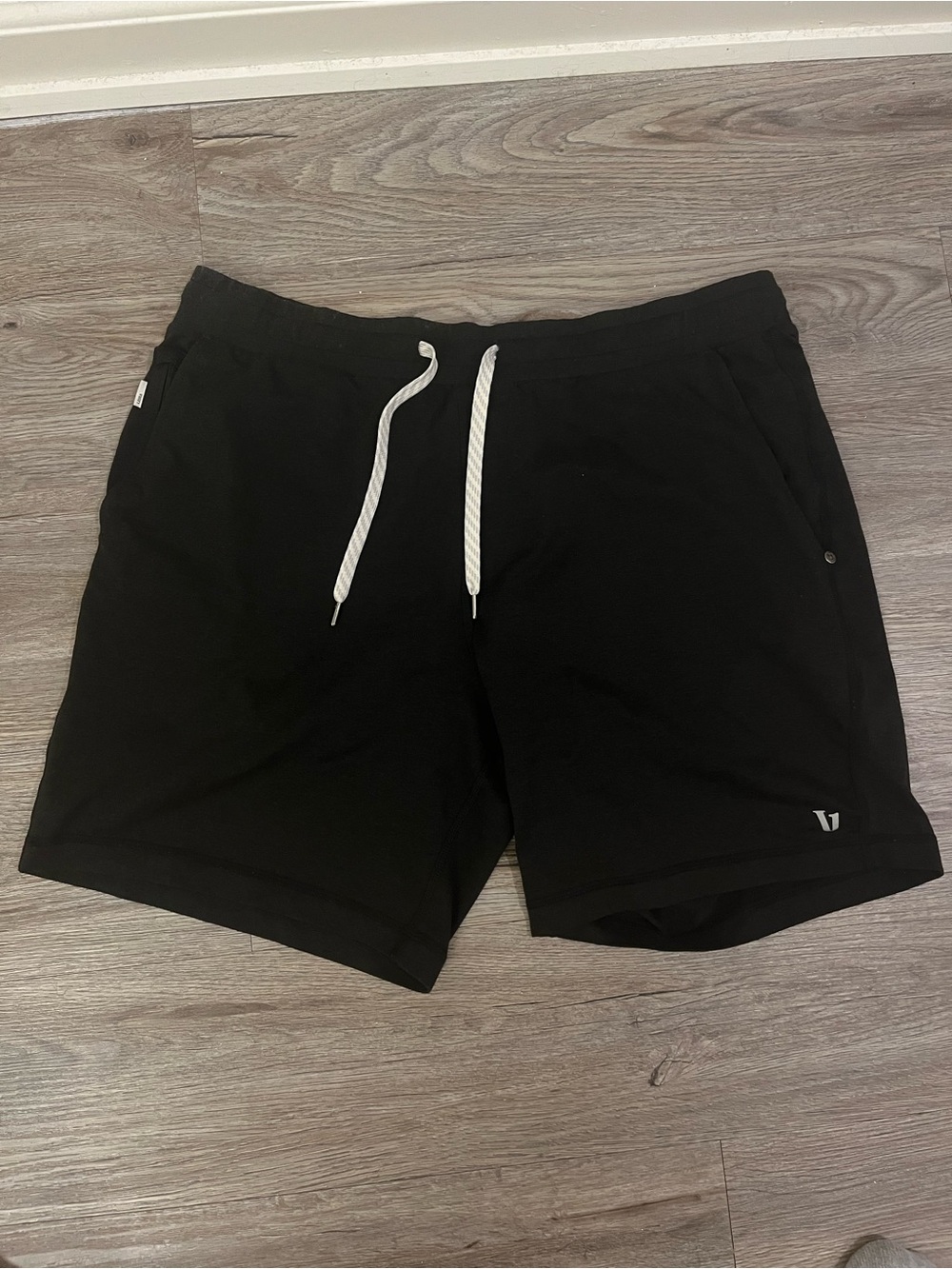 Vuori Mens Kore Performance Athletic Shorts Black Size L